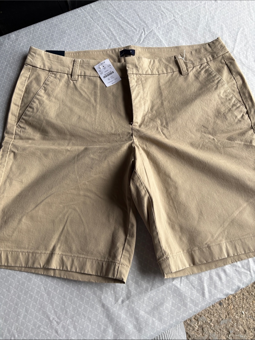 Women’s J Crew Tan  Flat-Front Chino Shorts